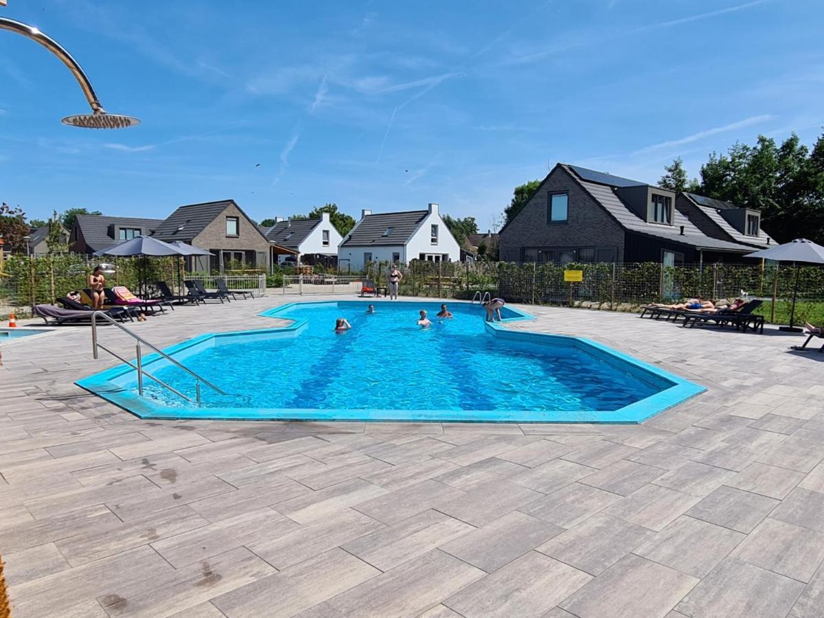 Chalet 536 Op Recreatiepark De Wielen Sint Maarten Kültér fotó