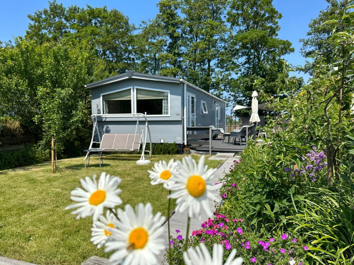 Chalet 536 Op Recreatiepark De Wielen Sint Maarten Kültér fotó